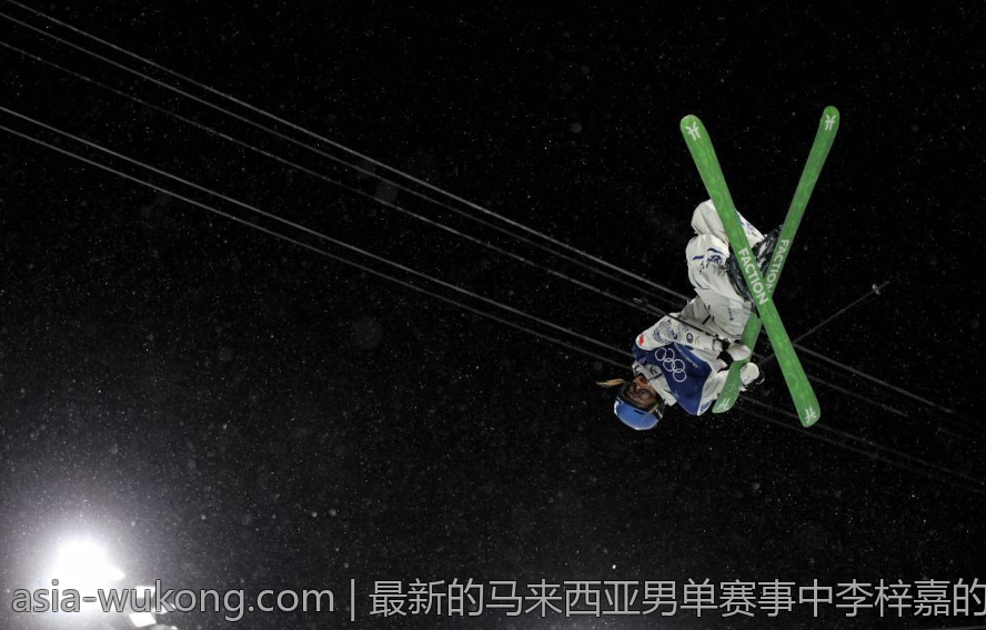 最新的马来西亚男单赛事中李梓嘉的比赛比分公布